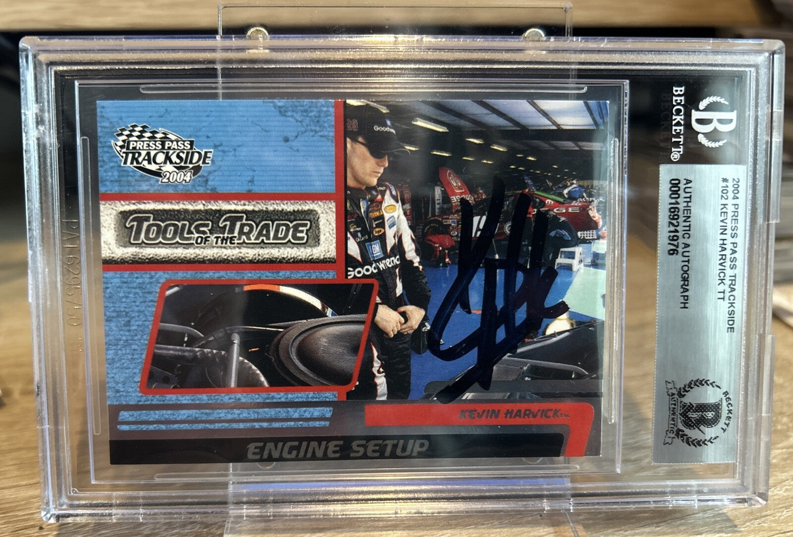 2004 Press Pass Trackside Kevin Harvick Signed Auto Card #102 BAS Certed Slab