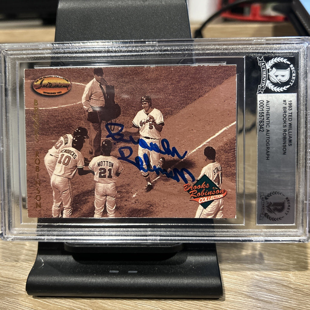 BROOKS ROBINSON SIGNED 1993 TED WILLIAMS #7 BECKETT AUTHENTIC AUTOGRAPH
