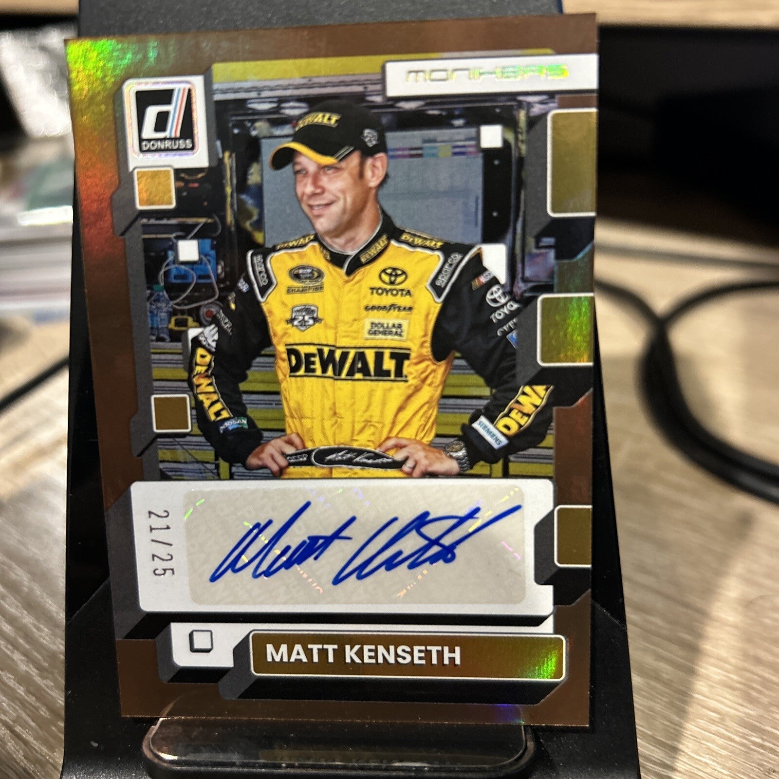 2023 Donruss Racing Matt Kenseth Monikers Auto Holo Gold 21/25.  M-MK