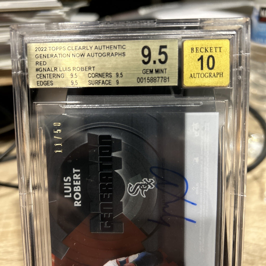 LUIS ROBERT Autograph 2022 Topps Clearly Authentic Red 11/50 BGS 9.5 BAS Auto 10
