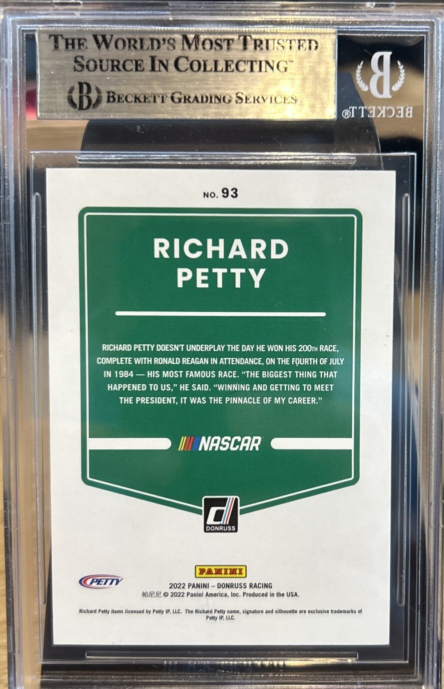 Signed Richard Petty 2022 Donruss Navy Blue /199 #93 BAS Beckett Slabbed