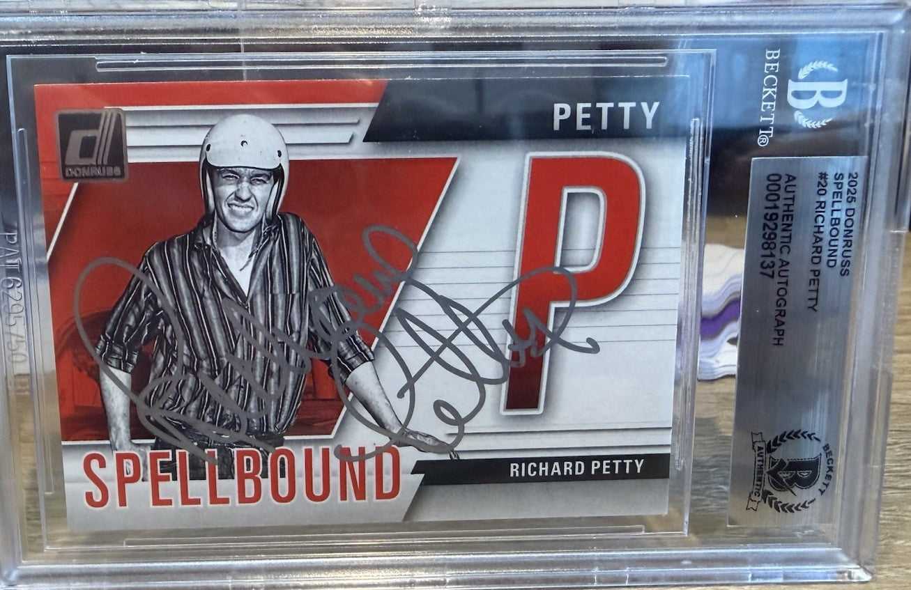 Signed Richard Petty 2025 Donruss Spellbound #20 - Beckett BAS Slab