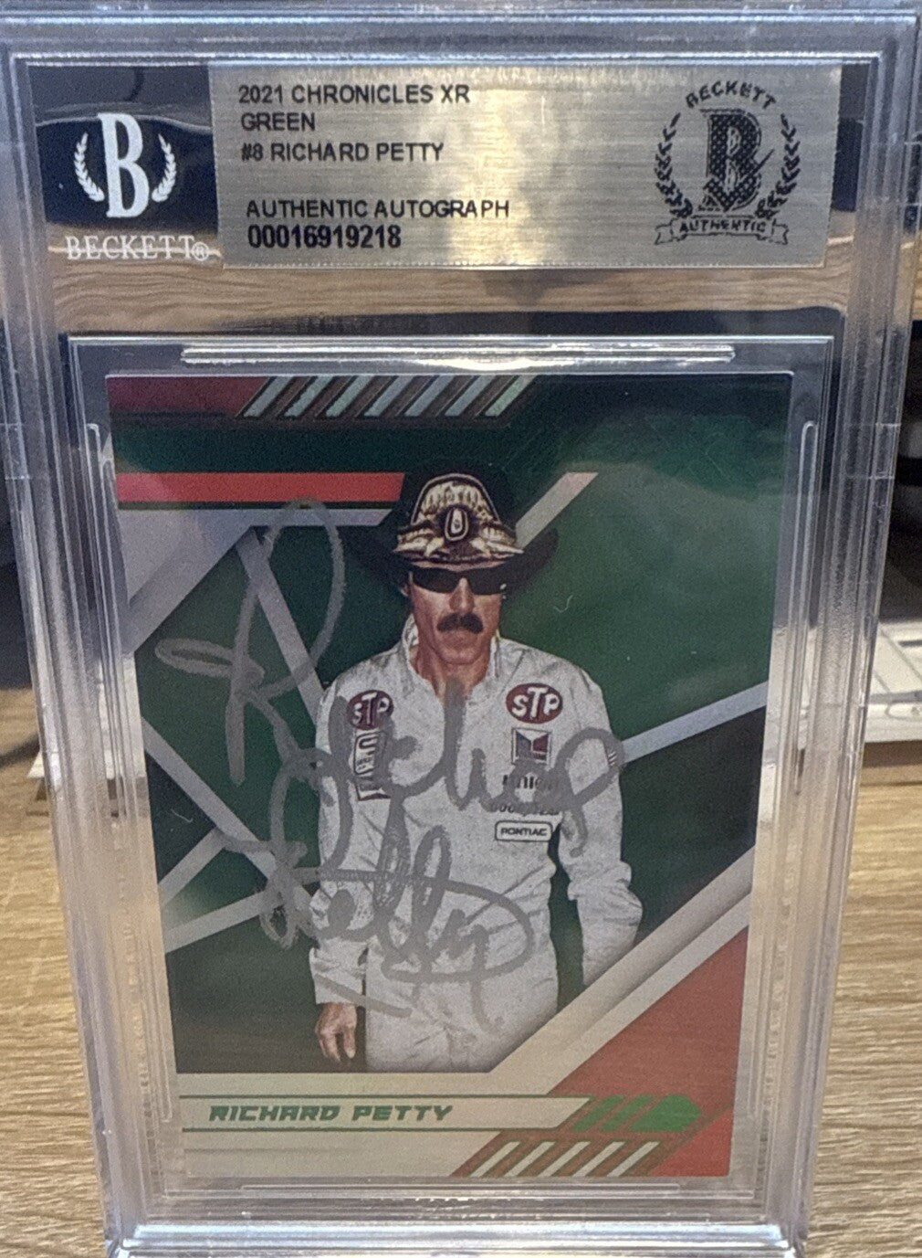 2021 Panini Chronicles XR Green #8 Richard Petty Signed BAS Beckett Slabbed