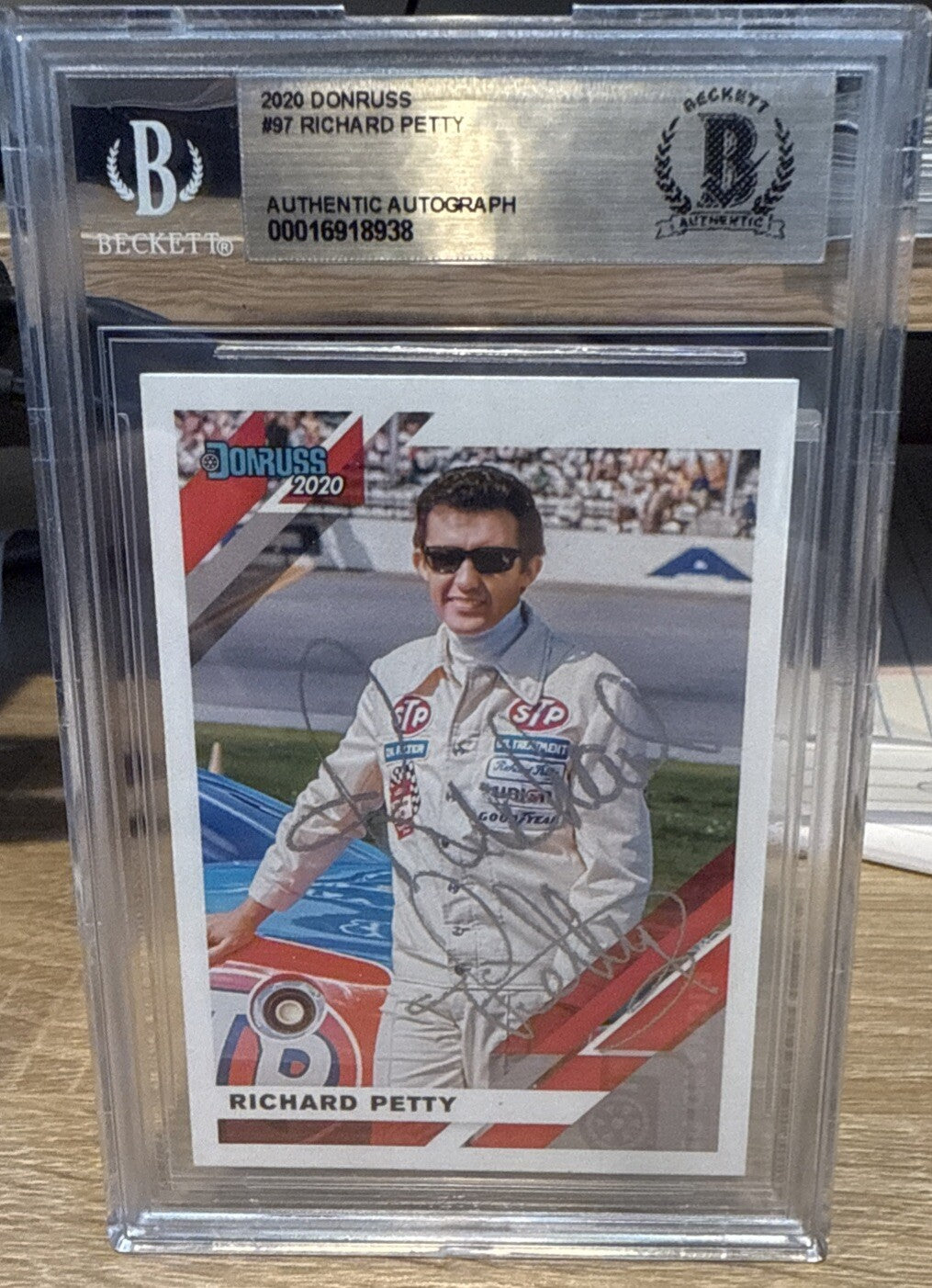 Signed Richard Petty 2020 Donruss #97 BAS Beckett Slabbed