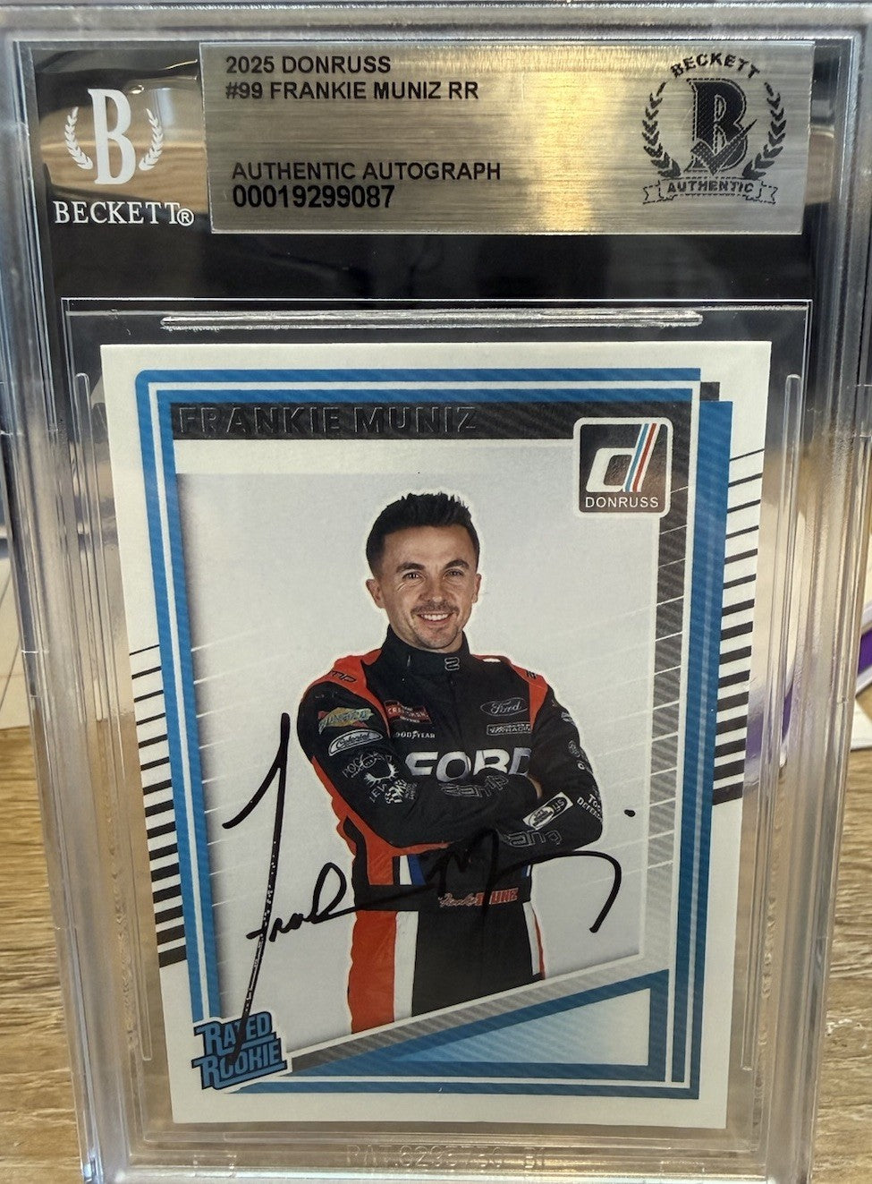 Signed Frankie Muniz 2025 Donruss Rated Rookie - Beckett BAS Slab