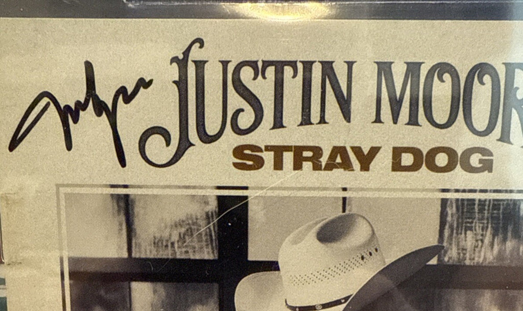 JUSTIN MOORE Stray Dog Signed Autographed CD BOOKLET Beckett Encased BAS