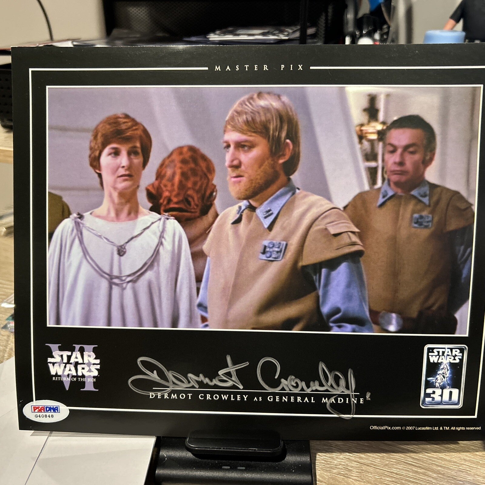 Star Wars Dermot Crowley Official Pix Master Pix ROTJ Signed 8 x 10 Photo PSA