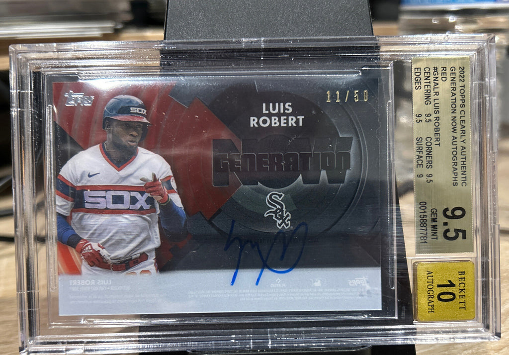LUIS ROBERT Autograph 2022 Topps Clearly Authentic Red 11/50 BGS 9.5 BAS Auto 10