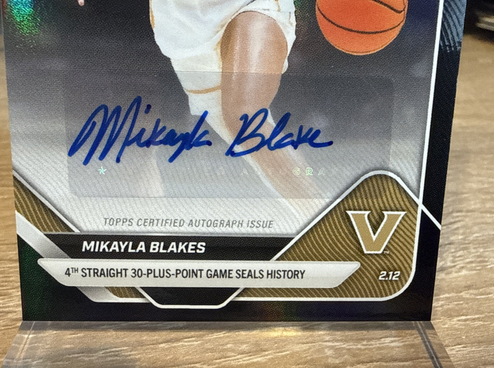 Mikayla Blakes 2025-26 Bowman U NOW Basketball 73A Black Foil Auto #d /10