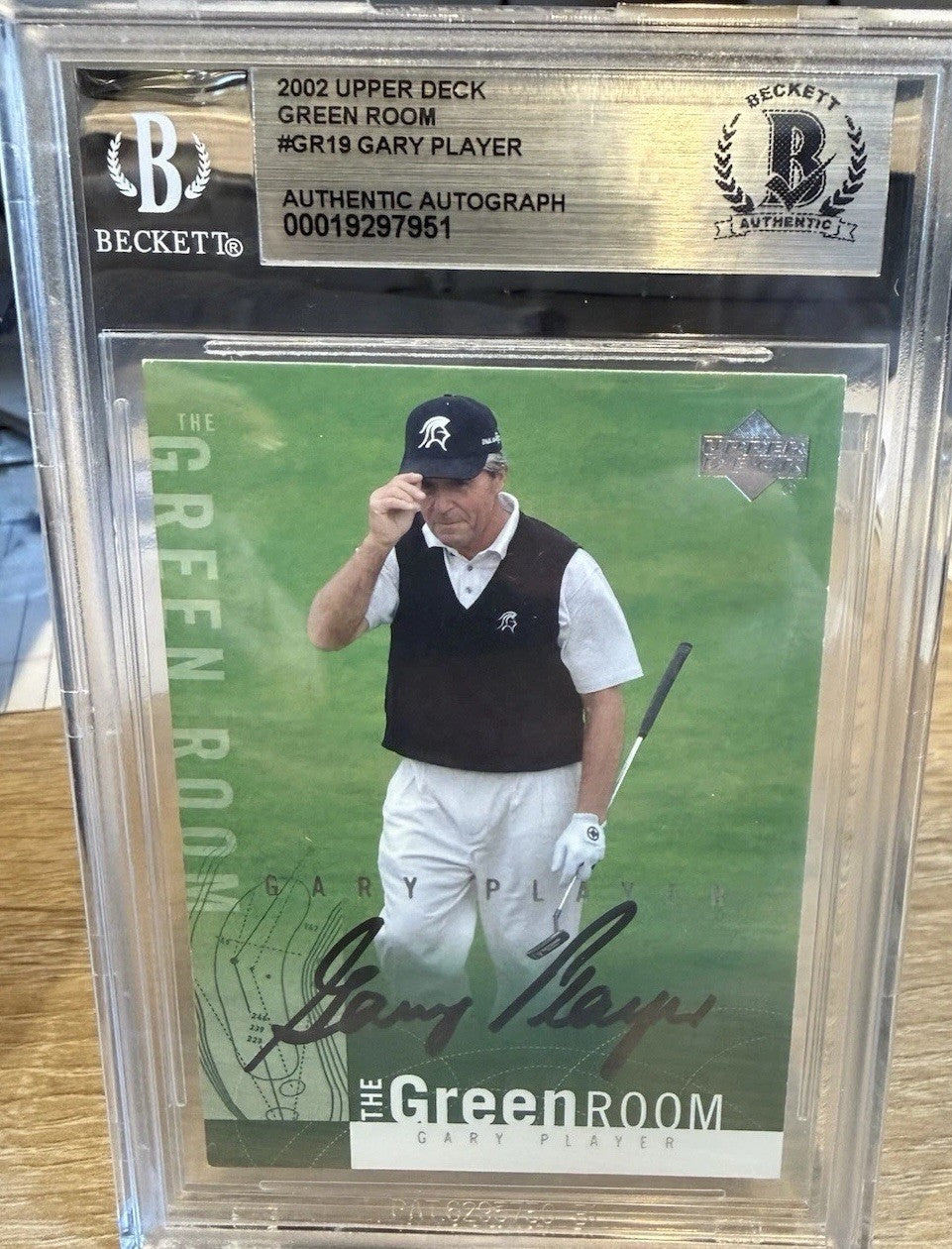 Signed Gary Player 2001 Upper Deck Green Room #GR19 - Beckett BAS Slab