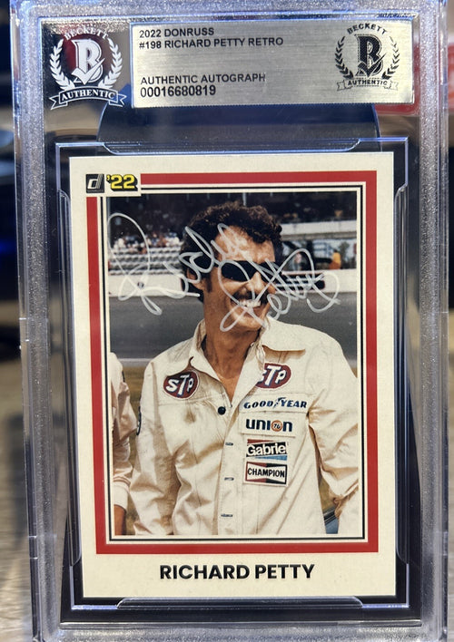 2022 Donruss Retro Richard Petty #198 Signed BAS Beckett Slabbed