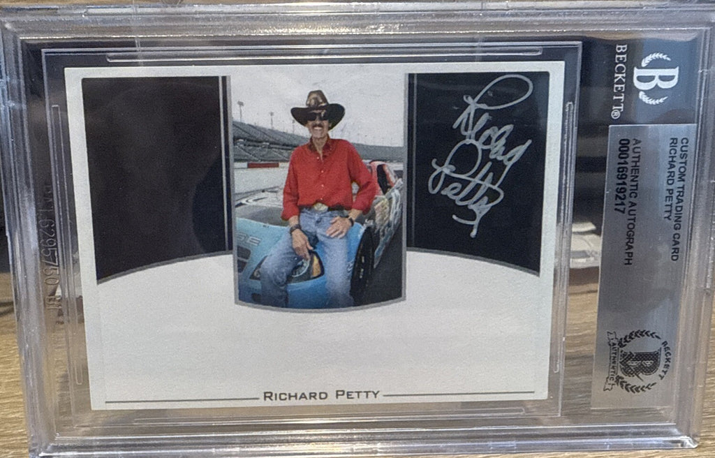Signed Richard Petty Custom Trading Card NASCAR Beckett BAS Slab