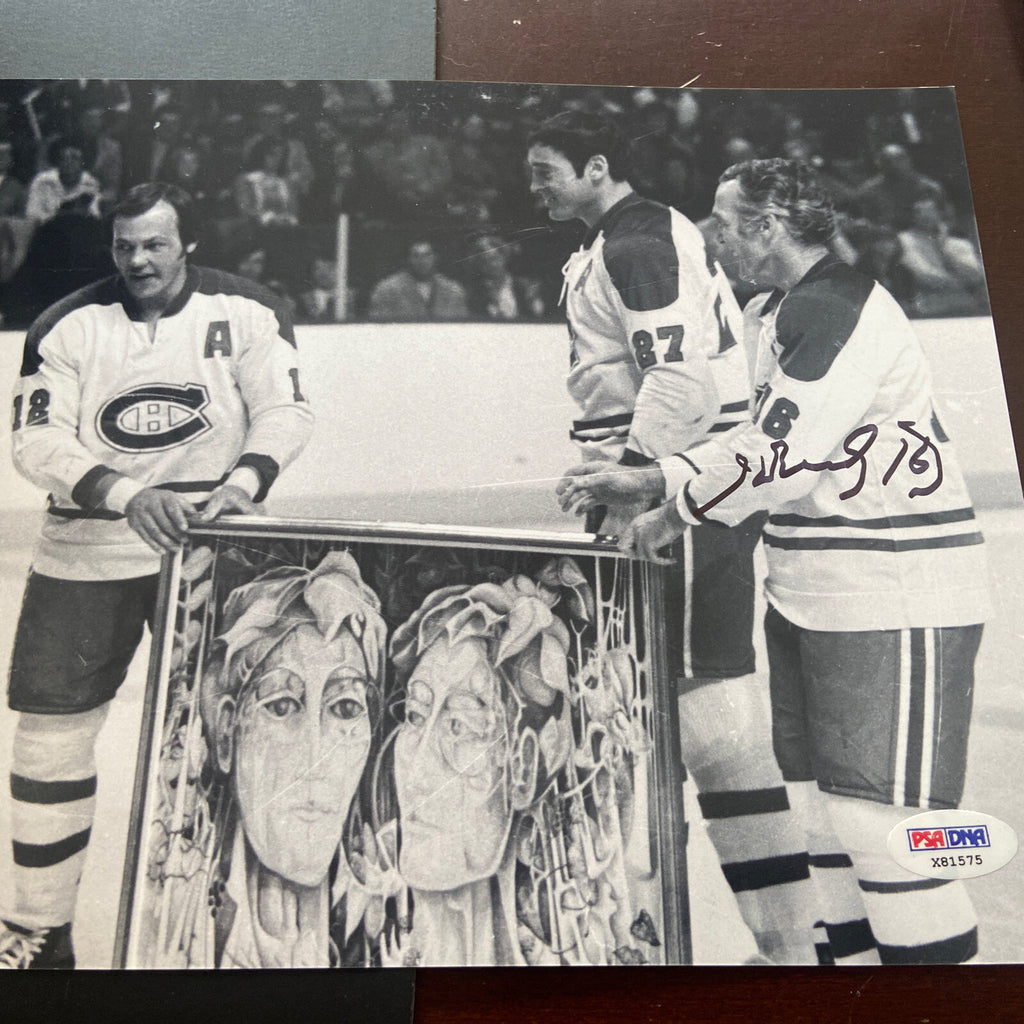Henri Richard (HOF '79) Signed 8x10 Photo Autograph Auto PSA/DNA X81575