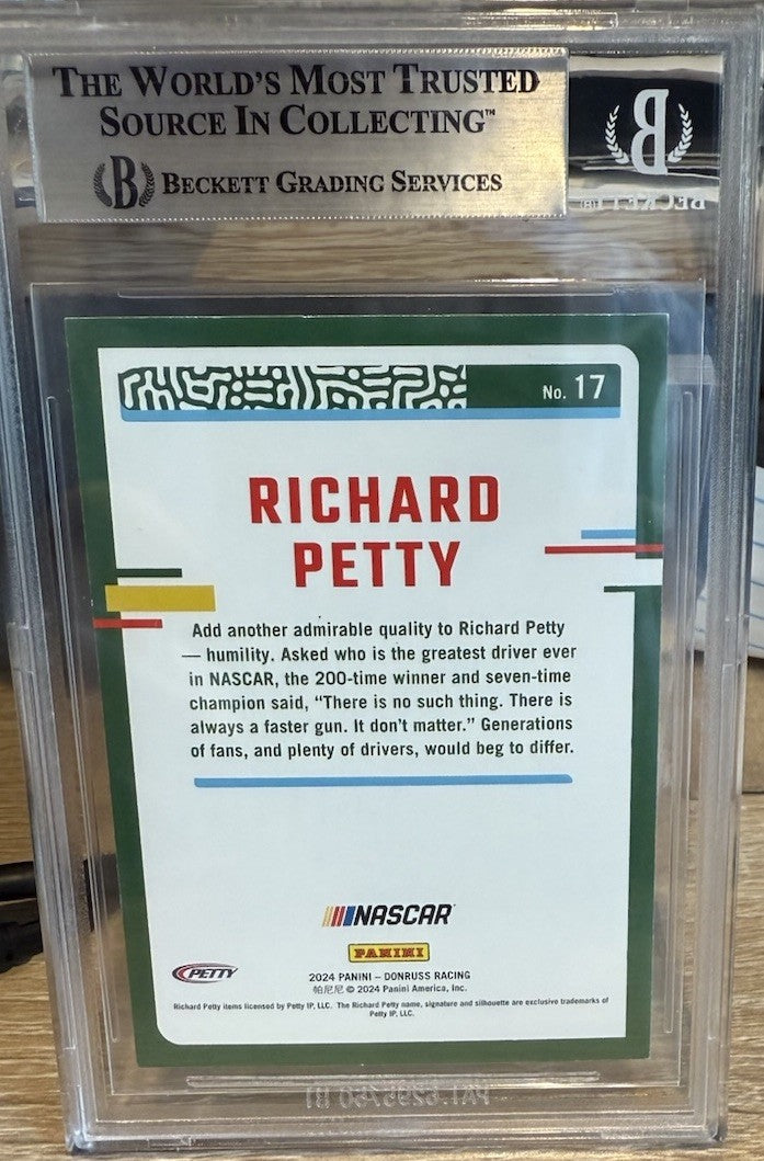 Signed Richard Petty 2024 Donruss #17 Red /299 - Beckett BAS Slab