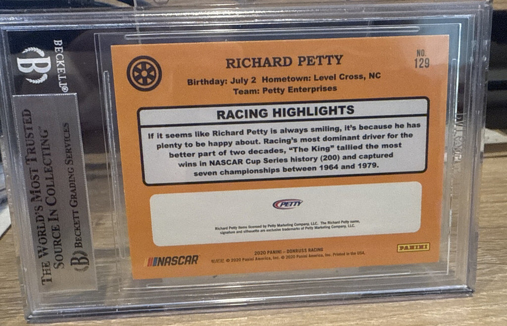 2020 Donruss Retro Richard Petty #129 Signed BAS Beckett Slabbed