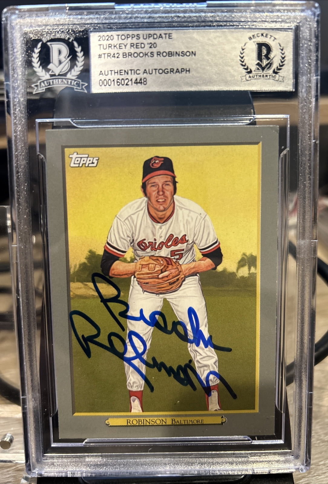 Signed Brooks Robinson 2020 Topps Update Turkey Red #TR42- BAS Beckett Slabbed