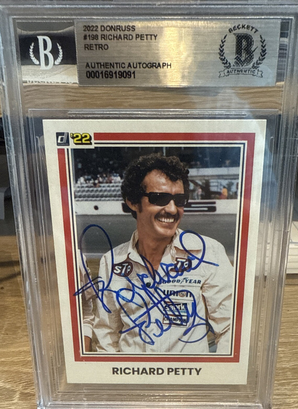 Signed Richard Petty 2022 Donruss Retro #197 BAS Beckett Slabbed