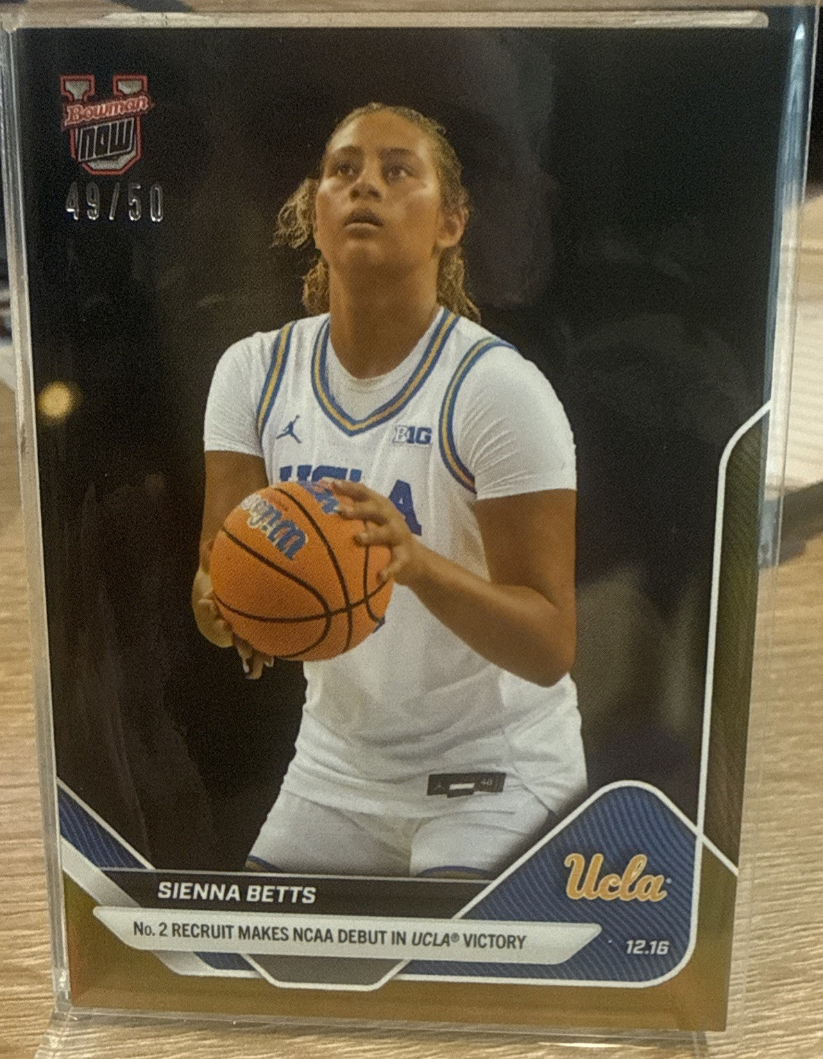 Sienna Betts UCLA Debut 2025-26 Bowman U NOW Basketball Card 34 Gold Foil #d /50