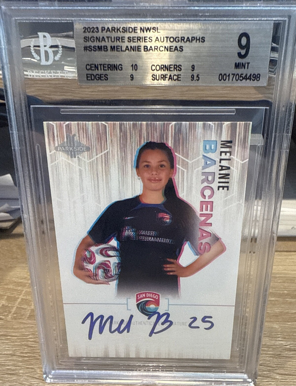 BGS 9 Mint 2023 Parkside NWSL Signature Series Auto MELANIE BARCENAS /400