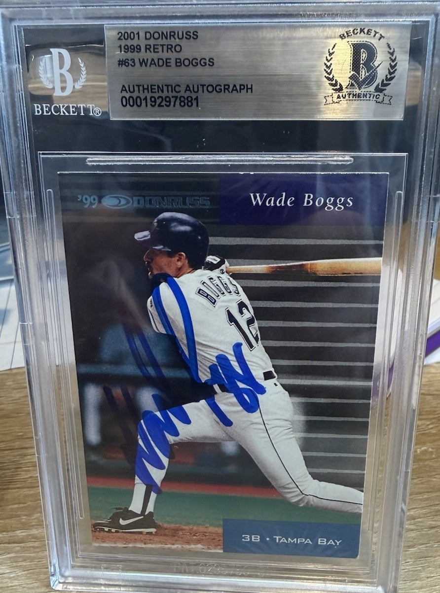 Signed 2001 Donruss ‘99 Retro #63 - Wade Boggs - Beckett BAS Slab