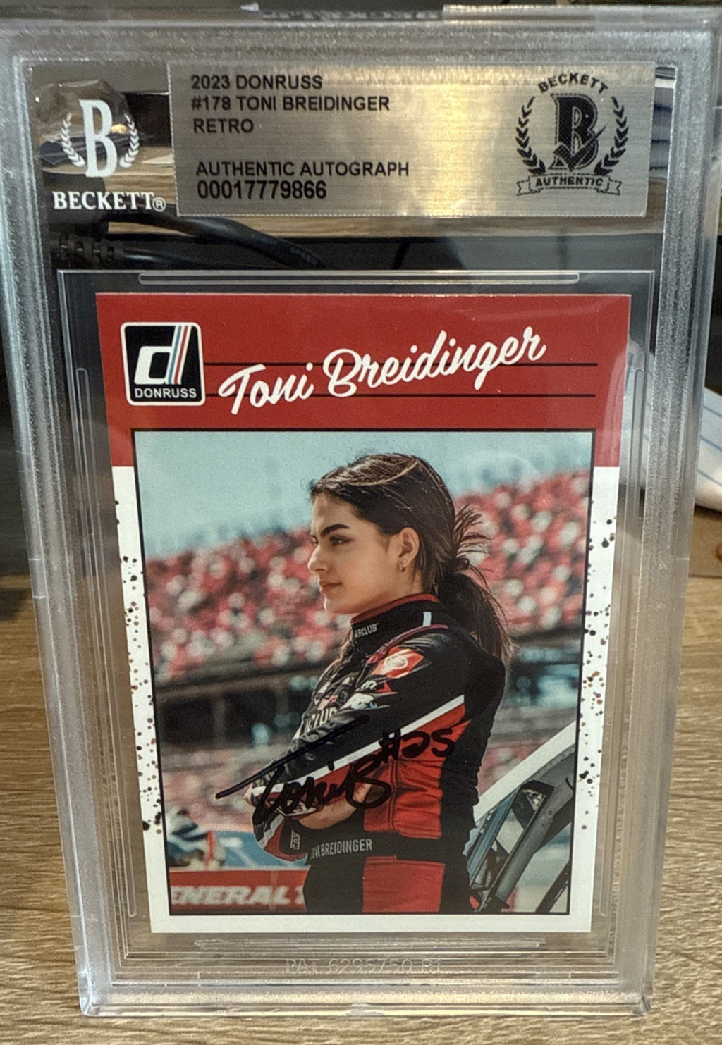 Signed 2023 Donruss Retro #178 Toni Breidinger - Beckett BAS Slab