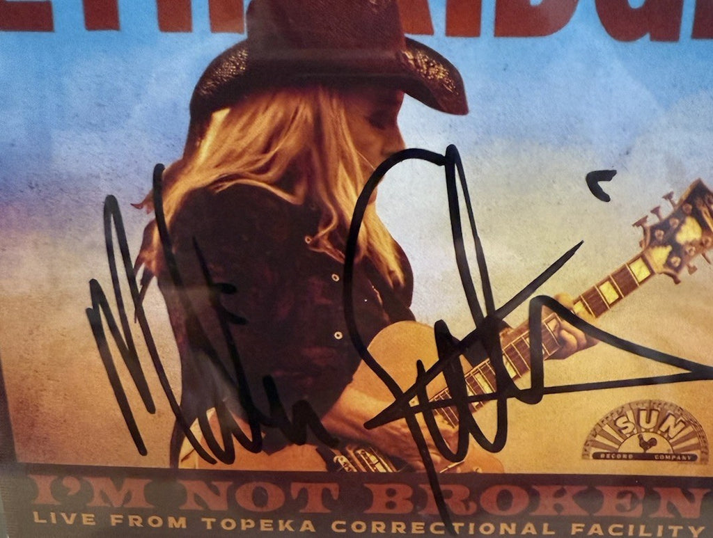 Melissa Etheridge SIGNED CD Insert Beckett BAS Encased Slab
